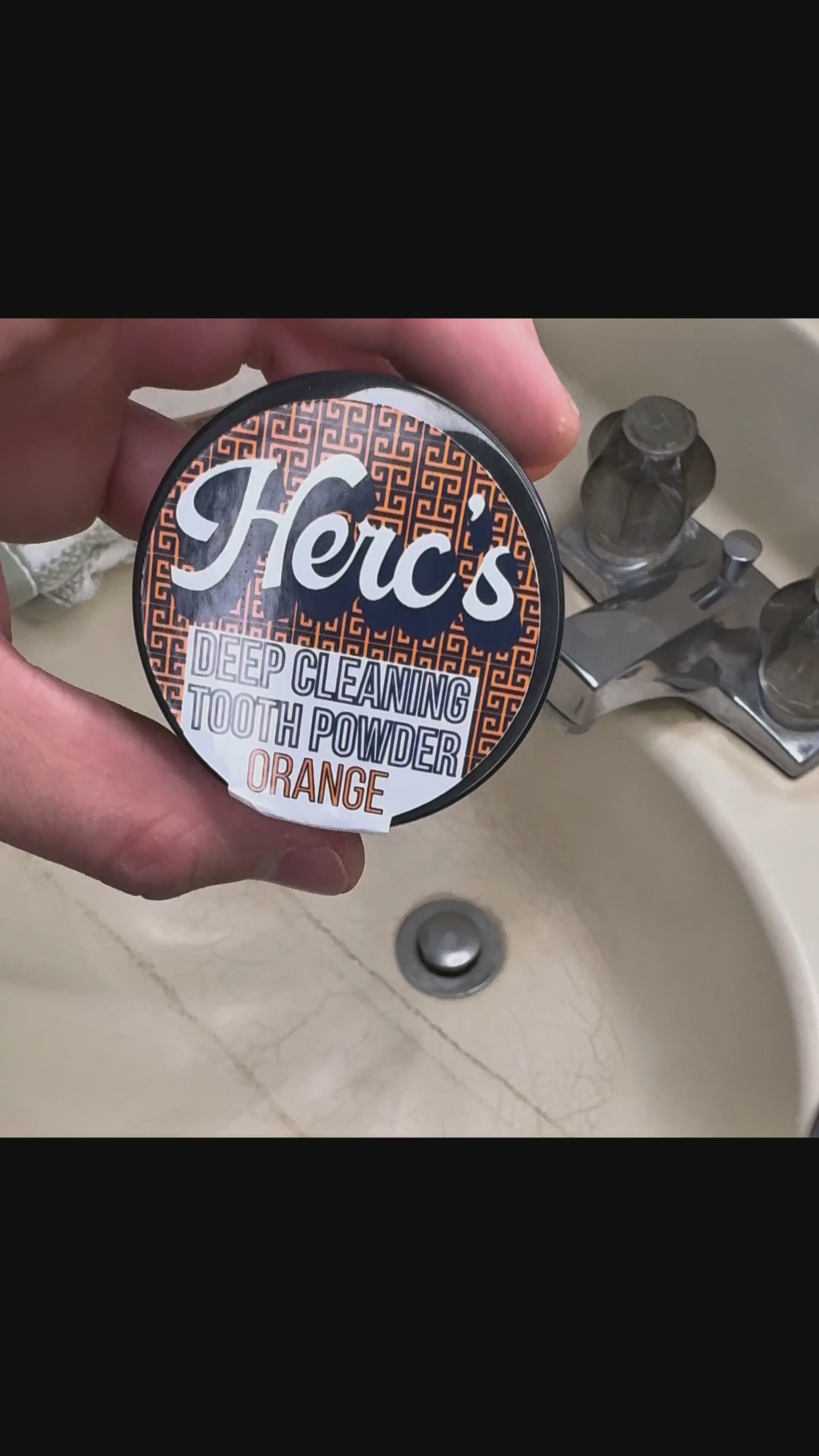 Herc’s Orange Deep Cleaning Tooth Powder – natural remineralizing tooth powder with xylitol and bentonite clay